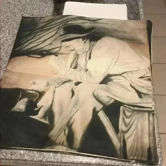 Personalized decorative cushion pillow cases 18 by 18 - Picture 5 of 7